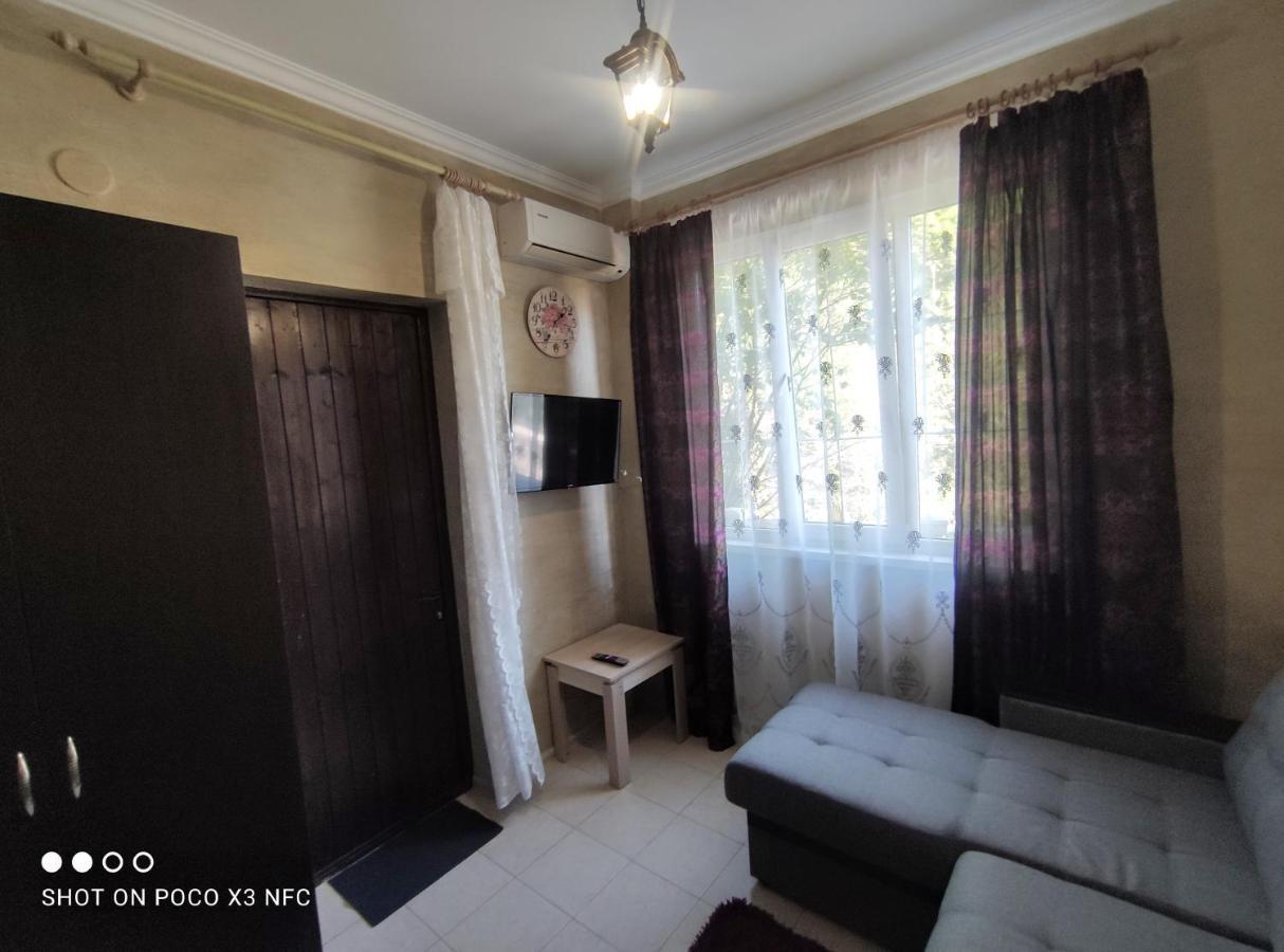 Guest House Chalet Agave Gagra Ngoại thất bức ảnh